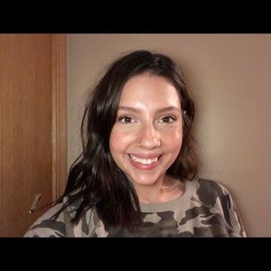 Meet your Posher, Brianna